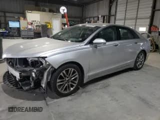 ✅ 2013 Lincoln MKZ • VIN: 3LN6L2GK2DR816004 • Lot: 69282025. Wystawiony na Copart z przebiegiem 233 699 mil. Bezpłatny archiwum sprzedaży aukcyjnych z USA i szczegółowy raport historii pojazdu na DreamBid. Zdjęcie 1.