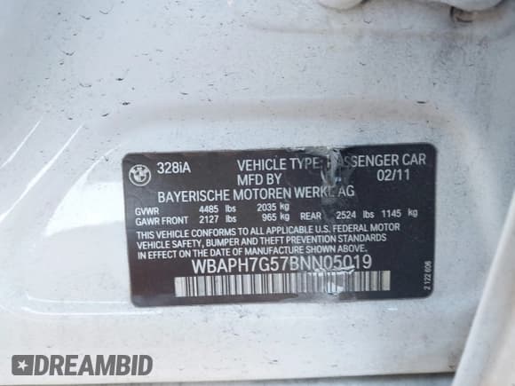 ✅ 2011 BMW 3 Series 328i • VIN: WBAPH7G57BNN05019 • Lot: 43758435. Listed on IAAI with 226,900 mi. Free auction sales archive from the USA and detailed vehicle history report at DreamBid. Image 9.