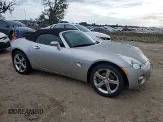 ✅ 2007 Pontiac Solstice • VIN: 1G2MB35B27Y119840 • Лот: 73684114. Опубликован ранее на Copart с пробегом Не указан. Бесплатный доступ к архиву аукционных продаж из США и подробный отчёт об истории автомобиля на DreamBid. Изображение 4.