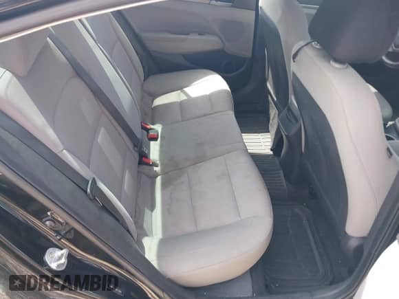 2017 Hyundai Elantra SE с VIN 5NPD74LF3HH134584, выставлен на аукционе IAAI как лот 43098771 с пробегом 247 888 миль миль и . История ставок и продаж доступна на DreamBid. Изображение 8.