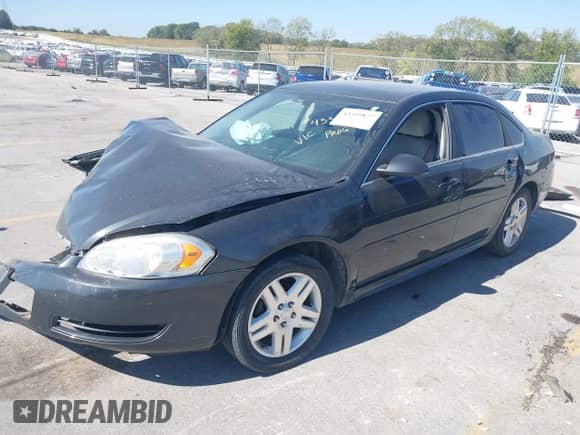 2013 Chevrolet Impala LT z VIN 2G1WG5E30D1258303, wystawiony jako IAAI lot #43319877 z przebiegiem Nie podano mil oraz . Historia ofert i sprzedaży dostępna na DreamBid. Obrazek 17.