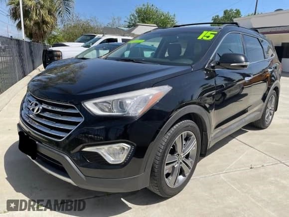 ✅ 2015 Hyundai Santa Fe GLS • VIN: KM8SR4HFXFU105317 • Лот: 50480333. Опубликован ранее на Copart с пробегом 133 901 миль. Бесплатный доступ к архиву аукционных продаж из США и подробный отчёт об истории автомобиля на DreamBid. Изображение 2.