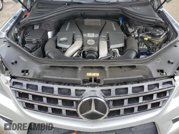 ✅ 2013 Mercedes-Benz M 63 AMG • VIN: 4JGDA7EB0DA153930 • Lot: 72535344. Wystawiony na Copart z przebiegiem 129 030 mil. Bezpłatny archiwum sprzedaży aukcyjnych z USA i szczegółowy raport historii pojazdu na DreamBid. Zdjęcie 12.