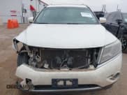 ✅ 2014 Nissan Pathfinder Platinum • VIN: 5N1AR2MN3EC727078 • Lot: 42076108. Wystawiony na IAAI z przebiegiem 181 936 mil. Bezpłatny archiwum sprzedaży aukcyjnych z USA i szczegółowy raport historii pojazdu na DreamBid. Zdjęcie 13.