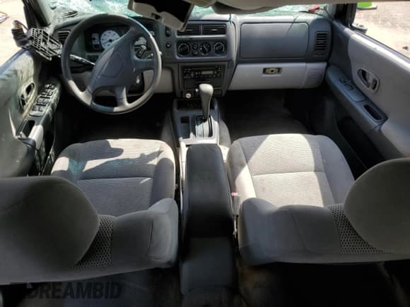 ✅ 2002 Mitsubishi Montero Sport ES • VIN: JA4LS21H02J022594 • Lot: 72750954. Wystawiony na Copart z przebiegiem 122 232 mil. Bezpłatny archiwum sprzedaży aukcyjnych z USA i szczegółowy raport historii pojazdu na DreamBid. Zdjęcie 8.