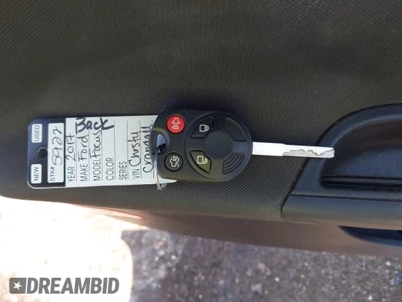 ✅ 2017 Ford Focus SE • VIN: 1FADP3F25HL304819 • Lot: 42197817. Listed on IAAI with 41,999 mi. Free auction sales archive from the USA and detailed vehicle history report at DreamBid. Image 11.