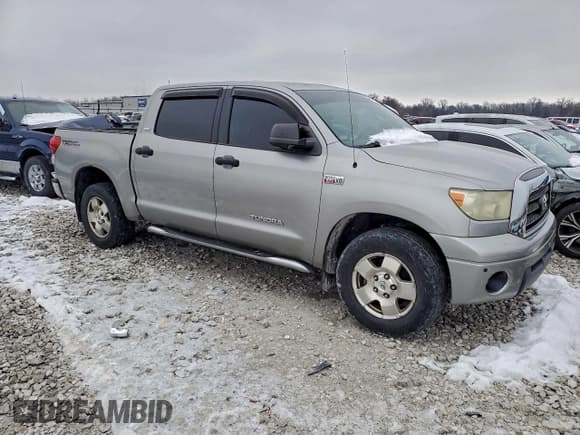 ✅ 2007 Toyota Tundra SR5 • VIN: 5TBDV54167S472075 • Lot: 94176925. Wystawiony na Copart z przebiegiem 213 811 mil. Bezpłatny archiwum sprzedaży aukcyjnych z USA i szczegółowy raport historii pojazdu na DreamBid. Zdjęcie 4.