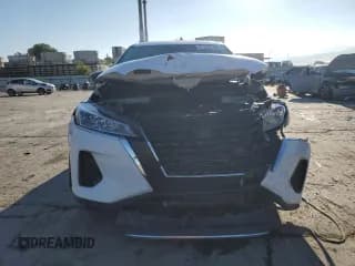 ✅ 2024 Nissan Kicks S • VIN: 3N1CP5BV3RL558846 • Lot: 81622105. Wystawiony na Copart z przebiegiem 42 760 mil. Bezpłatny archiwum sprzedaży aukcyjnych z USA i szczegółowy raport historii pojazdu na DreamBid. Zdjęcie 5.