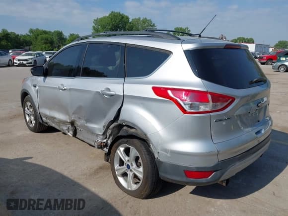 ✅ 2013 Ford Escape SE • VIN: 1FMCU0GX3DUC23910 • Lot: 42245926. Listed on IAAI with 159,076 mi. Free auction sales archive from the USA and detailed vehicle history report at DreamBid. Image 3.