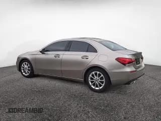 ✅ 2021 Mercedes-Benz A 220 • VIN: W1K3G4EB2MJ262764 • Лот: 92370075. Опубликован ранее на Copart с пробегом 57 762 миль. Бесплатный доступ к архиву аукционных продаж из США и подробный отчёт об истории автомобиля на DreamBid. Изображение 3.