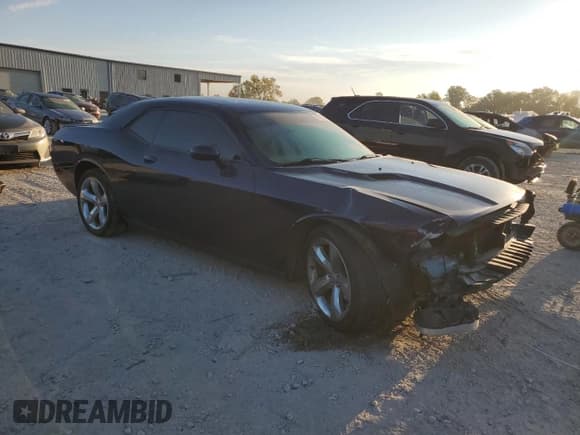 ✅ 2014 Dodge Challenger R/T 100th Anniversary Appearance • VIN: 2C3CDYBT8EH111653 • Лот: 71496384. Опубликован ранее на Copart с пробегом 114 477 миль. Бесплатный доступ к архиву аукционных продаж из США и подробный отчёт об истории автомобиля на DreamBid. Изображение 4.