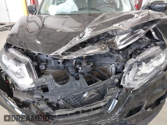 ✅ 2020 Nissan Rogue SL • VIN: 5N1AT2MV3LC757177 • Lot: 42538767. Listed on IAAI with 85,557 mi. Free auction sales archive from the USA and detailed vehicle history report at DreamBid. Image 6.