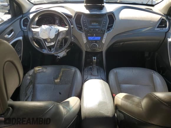 ✅ 2016 Hyundai Santa Fe • VIN: 5XYZU3LB3GG316622 • Лот: 82514195. Опубликован ранее на Copart с пробегом 186 299 миль. Бесплатный доступ к архиву аукционных продаж из США и подробный отчёт об истории автомобиля на DreamBid. Изображение 8.