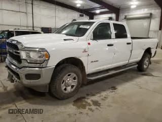 ✅ 2019 Ram 2500 Tradesman • VIN: 3C6UR5HL6KG601227 • Lot: 52991205. Wystawiony na Copart z przebiegiem 180 870 mil. Bezpłatny archiwum sprzedaży aukcyjnych z USA i szczegółowy raport historii pojazdu na DreamBid. Zdjęcie 1.