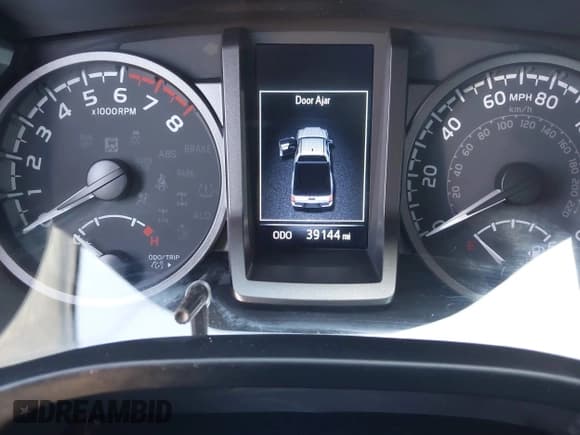 ✅ 2023 Toyota Tacoma SR • VIN: 3TYRZ5CN5PT034397 • Lot: 42055222. Listed on IAAI with 39,144 mi. Free auction sales archive from the USA and detailed vehicle history report at DreamBid. Image 7.