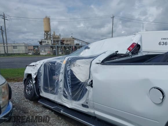 ✅ 2023 Ram 2500 Tradesman • VIN: 3C6UR5HL3PG529636 • Lot: 42062830. Listed on IAAI with Not provided. Free auction sales archive from the USA and detailed vehicle history report at DreamBid. Image 6.