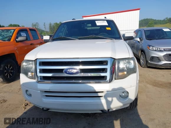 ✅ 2012 Ford Expedition Limited • VIN: 1FMJU2A51CEF66217 • Lot: 42525084. Listed on IAAI with 153,114 mi. Free auction sales archive from the USA and detailed vehicle history report at DreamBid. Image 12.