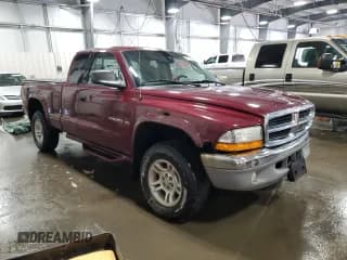 ✅ 2001 Dodge Dakota Sport • VIN: 1B7GG22N31S267864 • Lot: 45708245. Wystawiony na Copart z przebiegiem 107 522 mil. Bezpłatny archiwum sprzedaży aukcyjnych z USA i szczegółowy raport historii pojazdu na DreamBid. Zdjęcie 4.