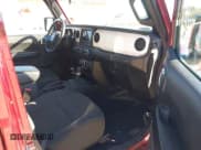 ✅ 2021 Jeep Wrangler Unlimited Sport S • VIN: 1C4HJXDG4MW647164 • Lot: 40952672. Listed on IAAI with 51,366 mi. Free auction sales archive from the USA and detailed vehicle history report at DreamBid. Image 5.