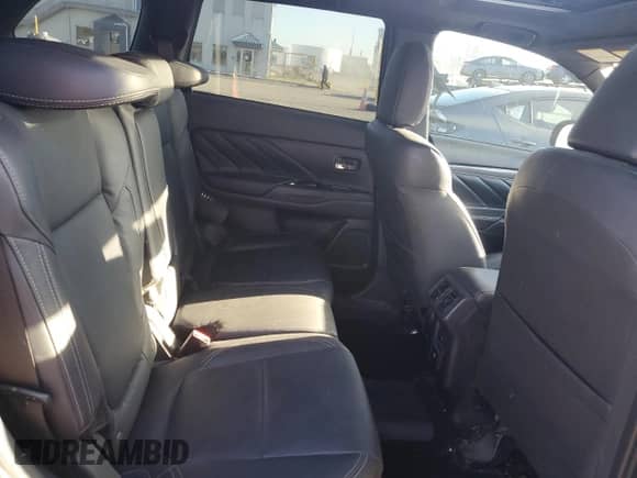 2020 Mitsubishi Outlander SEL with VIN JA4J24A53LZ606175, listed as a Copart auction lot 84251065 with 128,165 mi miles and Salvage title. Bid and sale history available at DreamBid. Image 10.