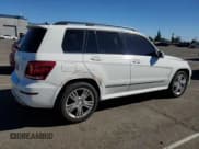 ✅ 2013 Mercedes-Benz GLK 350 • VIN: WDCGG8JB4DG028528 • Lot: 90092745. Listed on Copart with 136,622 mi. Free auction sales archive from the USA and detailed vehicle history report at DreamBid. Image 3.
