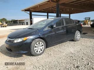 ✅ 2012 Honda Civic LX • VIN: 19XFB2F58CE105173 • Лот: 69479535. Опубликован ранее на Copart с пробегом 181 147 миль. Бесплатный доступ к архиву аукционных продаж из США и подробный отчёт об истории автомобиля на DreamBid. Изображение 1.