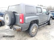 ✅ 2009 Hummer H3 SUV • VIN: 5GTEN13E998115773 • Лот: 83331834. Опубликован ранее на Copart с пробегом 246 122 миль. Бесплатный доступ к архиву аукционных продаж из США и подробный отчёт об истории автомобиля на DreamBid. Изображение 3.