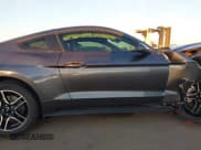 ✅ 2020 Ford Mustang EcoBoost Premium • VIN: 1FA6P8THXL5141998 • Lot: 43567131. Wystawiony na IAAI z przebiegiem 28 021 mil. Bezpłatny archiwum sprzedaży aukcyjnych z USA i szczegółowy raport historii pojazdu na DreamBid. Zdjęcie 13.