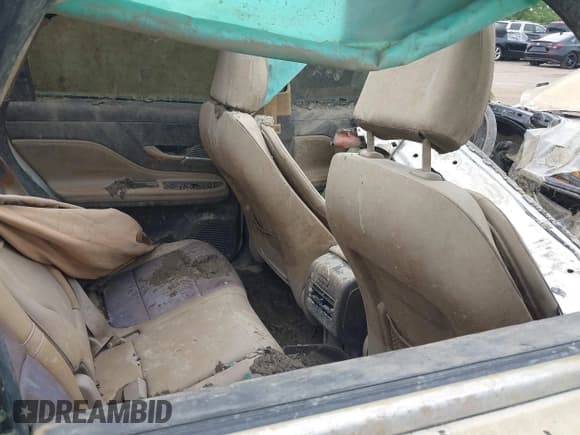 ✅ 2022 Lincoln Corsair Standard • VIN: 5LMCJ1D98NUL28607 • Lot: 42550510. Wystawiony na IAAI z przebiegiem Nie podano. Bezpłatny archiwum sprzedaży aukcyjnych z USA i szczegółowy raport historii pojazdu na DreamBid. Zdjęcie 8.