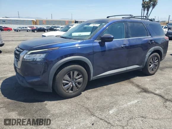 2022 Nissan Pathfinder SV with VIN 5N1DR3BB7NC247475, listed as a Copart auction lot 67800615 with 90,262 mi miles and Salvage title. Bid and sale history available at DreamBid. Image 1.
