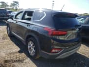 ✅ 2019 Hyundai Santa Fe SE • VIN: 5NMS2CAD2KH076750 • Lot: 59464703. Wystawiony na Copart z przebiegiem 60 733 mil. Bezpłatny archiwum sprzedaży aukcyjnych z USA i szczegółowy raport historii pojazdu na DreamBid. Zdjęcie 3.