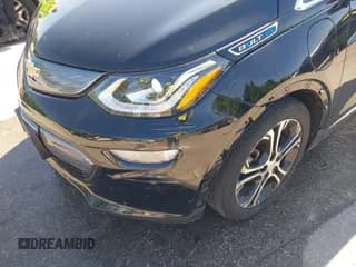 ✅ 2017 Chevrolet Bolt EV Premier • VIN: 1G1FX6S07H4156975 • Lot: 42302452. Wystawiony na IAAI z przebiegiem 210 047 mil. Bezpłatny archiwum sprzedaży aukcyjnych z USA i szczegółowy raport historii pojazdu na DreamBid. Zdjęcie 6.