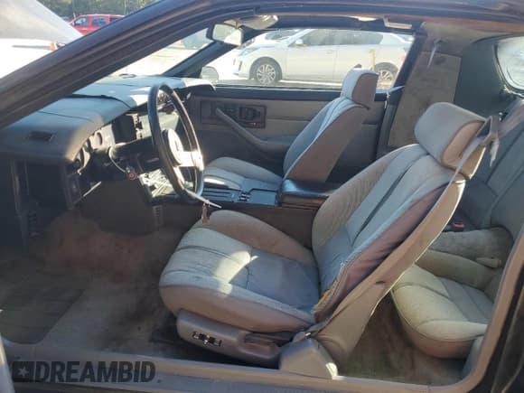 ✅ 1989 Chevrolet Camaro • VIN: 1G1FP2181KL121409 • Lot: 77196054. Listed on Copart with 75,059 mi. Free auction sales archive from the USA and detailed vehicle history report at DreamBid. Image 7.