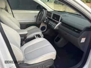 2023 Hyundai Ioniq 5 Limited z VIN KM8KR4AE7PU200744, wystawiony jako Copart lot #77503874 z przebiegiem 6 136 mil mil oraz Szkoda całkowita • Salvage title. Historia ofert i sprzedaży dostępna na DreamBid. Obrazek 5.