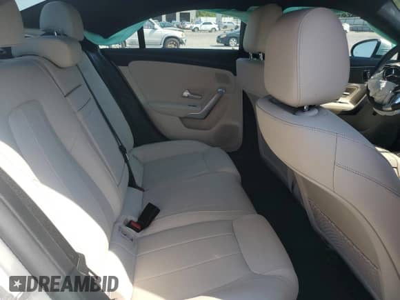 2025 Mercedes-Benz CLA 250 с VIN W1K5J4GB2SN498697, выставлен на аукционе Copart как лот 68596145 с пробегом 11 110 миль миль и Списание • Salvage title. История ставок и продаж доступна на DreamBid. Изображение 10.