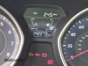 ✅ 2016 Hyundai Elantra SE • VIN: 5NPDH4AE3GH766071 • Lot: 42479085. Listed on IAAI with 142,273 mi. Free auction sales archive from the USA and detailed vehicle history report at DreamBid. Image 15.