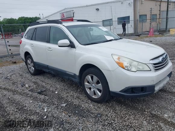 ✅ 2012 Subaru Outback Limited • VIN: 4S4BRBLC1C3283782 • Lot: 42368540. Listed on IAAI with 168,957 mi. Free auction sales archive from the USA and detailed vehicle history report at DreamBid. Image 1.