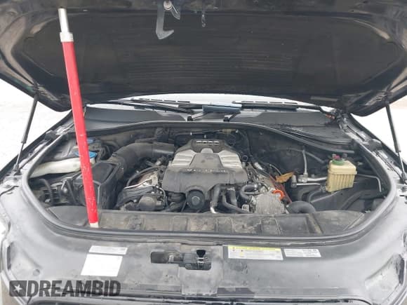 ✅ 2013 Audi Q7 S line Prestige • VIN: WA1DGAFE3DD016594 • Lot: 43820060. Wystawiony na IAAI z przebiegiem 204 424 mil. Bezpłatny archiwum sprzedaży aukcyjnych z USA i szczegółowy raport historii pojazdu na DreamBid. Zdjęcie 10.