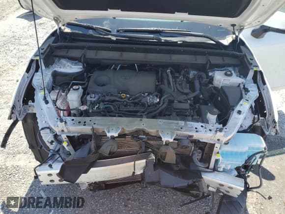 ✅ 2022 Toyota Highlander Hybrid LE • VIN: 5TDZARAH0NS516943 • Lot: 52202305. Wystawiony na Copart z przebiegiem 39 889 mil. Bezpłatny archiwum sprzedaży aukcyjnych z USA i szczegółowy raport historii pojazdu na DreamBid. Zdjęcie 12.