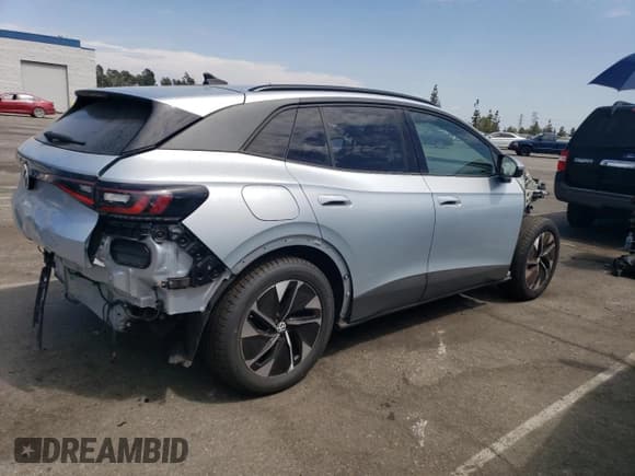 ✅ 2022 Volkswagen ID.4 Pro • VIN: WVGRMPE23NP061903 • Lot: 62135353. Listed on Copart with 10,722 mi. Free auction sales archive from the USA and detailed vehicle history report at DreamBid. Image 3.