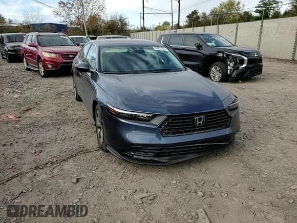 ✅ 2023 Honda Accord EX • VIN: 1HGCY1F32PA000052 • Лот: 90237955. Опубликован ранее на Copart с пробегом 38 563 миль. Бесплатный доступ к архиву аукционных продаж из США и подробный отчёт об истории автомобиля на DreamBid. Изображение 13.