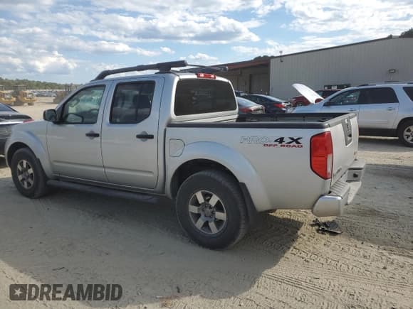 ✅ 2012 Nissan Frontier Pro-4X • VIN: 1N6AD0EV4CC431552 • Lot: 70695865. Listed on Copart with 99,961 mi. Free auction sales archive from the USA and detailed vehicle history report at DreamBid. Image 2.