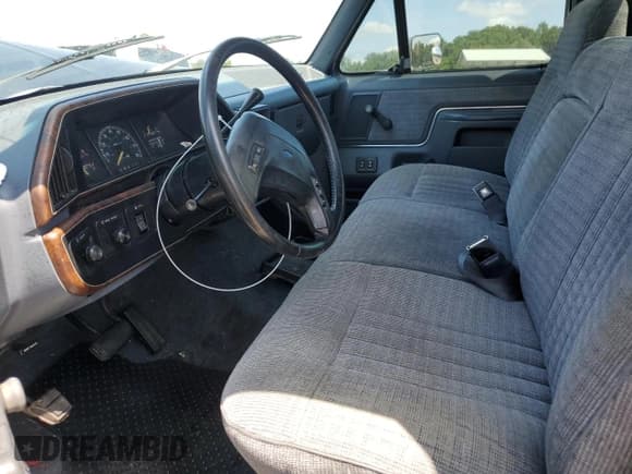 ✅ 1989 Ford F-150 • VIN: 1FTEF15N5KNB12636 • Lot: 68218124. Listed on Copart with 49,655 mi. Free auction sales archive from the USA and detailed vehicle history report at DreamBid. Image 7.