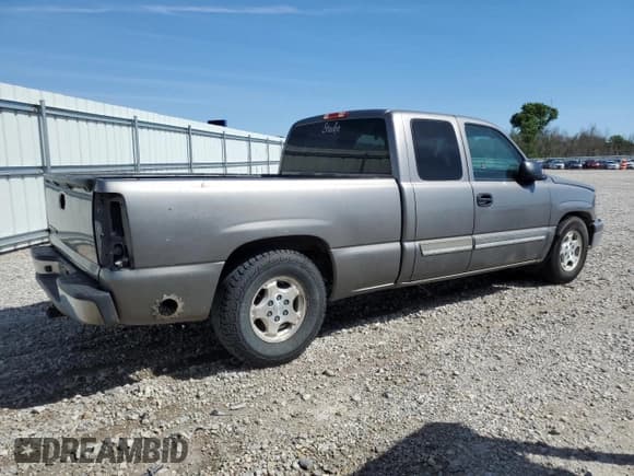 ✅ 2007 Chevrolet Silverado 1500 LT1 • VIN: 1GCEC19T67Z117796 • Lot: 57936384. Listed on Copart with 153,974 mi. Free auction sales archive from the USA and detailed vehicle history report at DreamBid. Image 3.