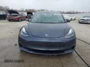 ✅ 2022 Tesla Model 3 Long Range • VIN: 5YJ3E1EB5NF190451 • Лот: 92017725. Опубликован ранее на Copart с пробегом 90 580 миль. Бесплатный доступ к архиву аукционных продаж из США и подробный отчёт об истории автомобиля на DreamBid. Изображение 5.