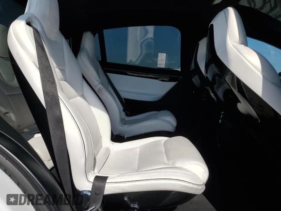 ✅ 2016 Tesla Model X 70D • VIN: 5YJXCBE21GF019275 • Lot: 66919705. Listed on Copart with 79,670 mi. Free auction sales archive from the USA and detailed vehicle history report at DreamBid. Image 10.