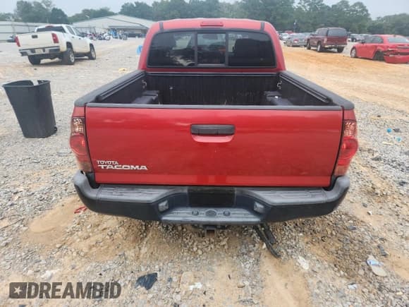 ✅ 2013 Toyota Tacoma • VIN: 5TFJX4CN5DX031028 • Lot: 67145295. Listed on Copart with 212,002 mi. Free auction sales archive from the USA and detailed vehicle history report at DreamBid. Image 6.