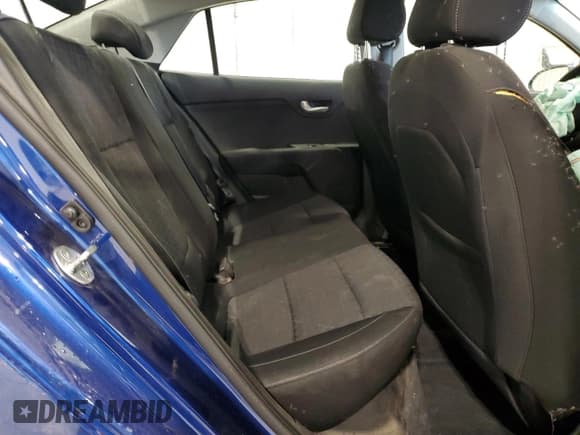 ✅ 2020 Kia Rio S • VIN: 3KPA24AD8LE358563 • Lot: 85188445. Wystawiony na Copart z przebiegiem 27 781 mil. Bezpłatny archiwum sprzedaży aukcyjnych z USA i szczegółowy raport historii pojazdu na DreamBid. Zdjęcie 10.