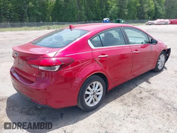 ✅ 2017 Kia Forte S • VIN: 3KPFL4A78HE125805 • Lot: 42298075. Listed on IAAI with 85,009 mi. Free auction sales archive from the USA and detailed vehicle history report at DreamBid. Image 4.