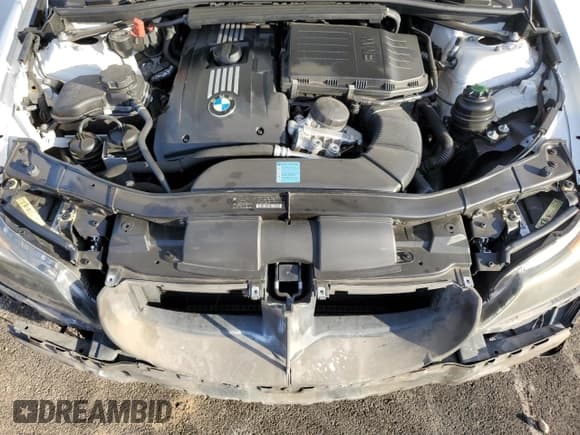 ✅ 2007 BMW 3 Series 335i • VIN: WBAVB73517VH22204 • Lot: 91141985. Listed on Copart with 119,865 mi. Free auction sales archive from the USA and detailed vehicle history report at DreamBid. Image 11.